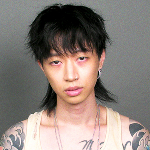 色色爱爱九视频
